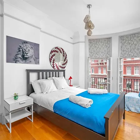 Brilliant 6 Bed Flat In London Apartment Exterior photo
